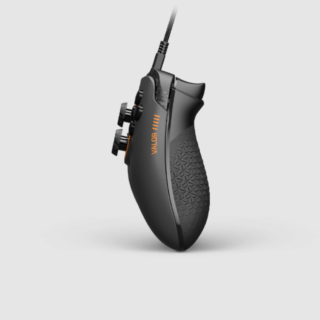 SCUF Gaming dévoile la manette filaire SCUF Valor Pro pour Xbox et PC 4 SCUF Valor Pro côté