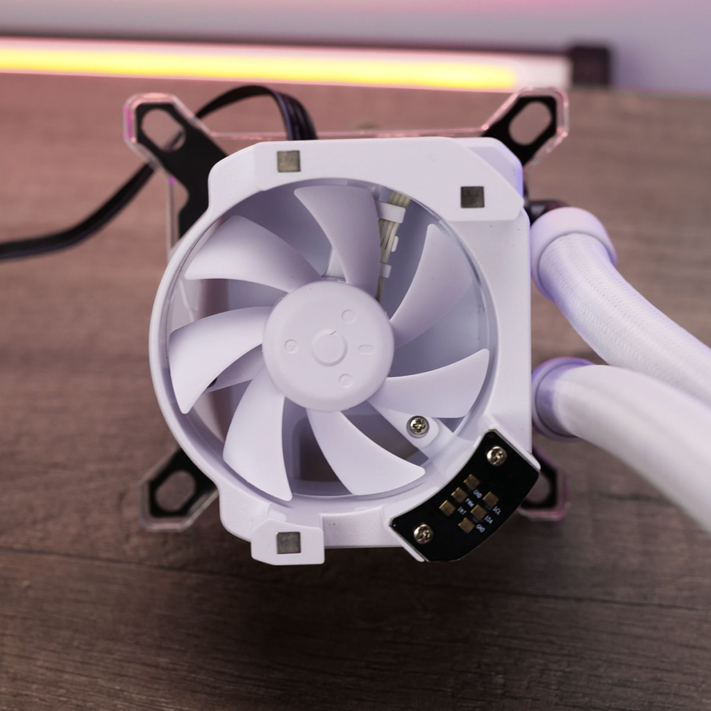 Tryx panorama 360 vrms fan
