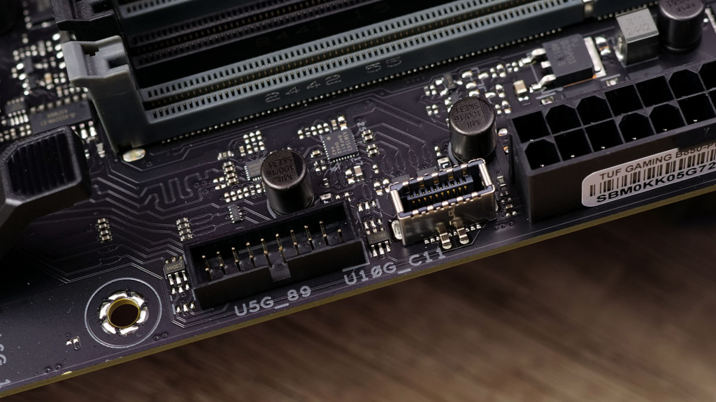 asus tuf gaming b850 plus wifi tb usb c front