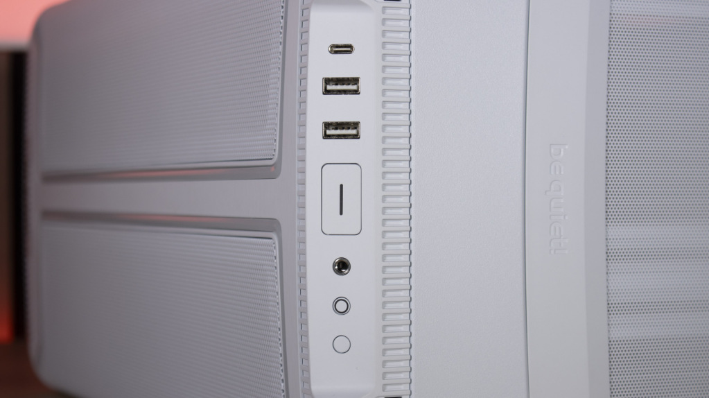 be quiet! Pure Base 501 DX panneau ES
