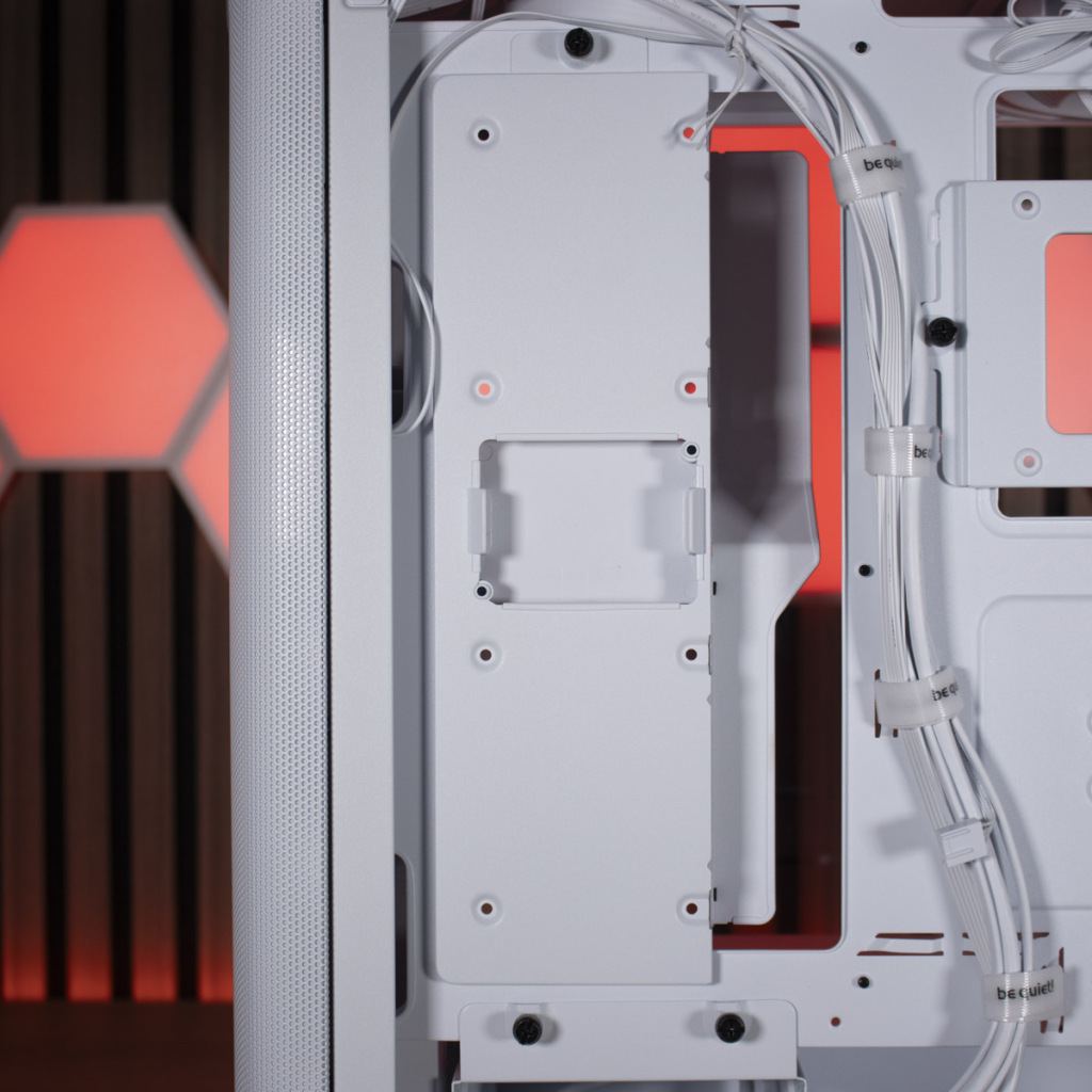 be quiet! Pure Base 501 DX support HDD
