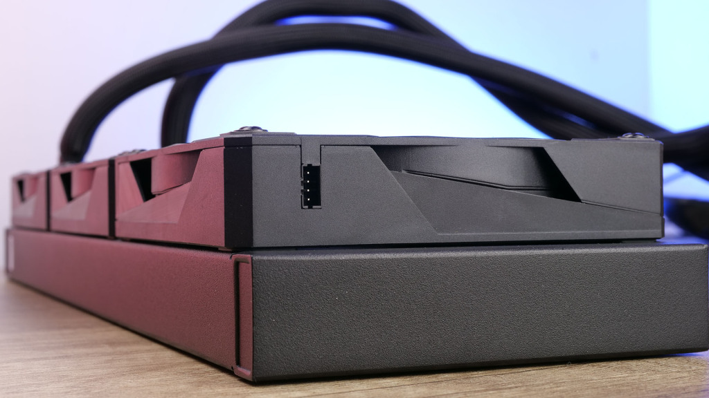 msi geforce rtx 5090 32g suprim liquid soc STORMFORCE fans