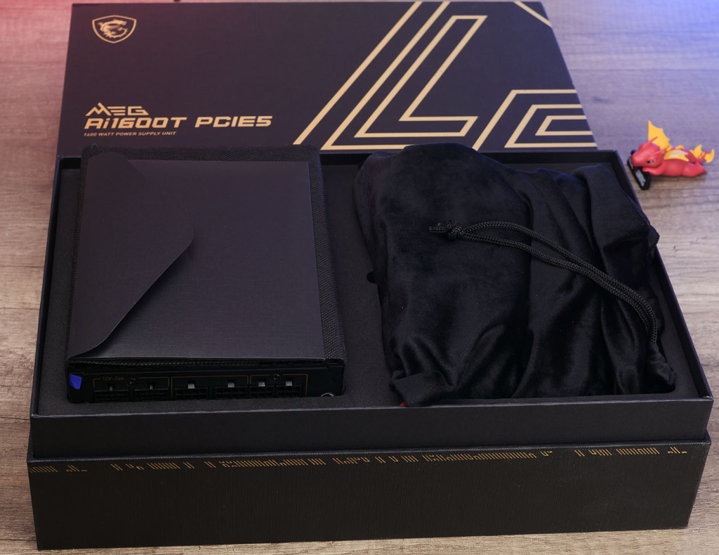 msi meg ai1600t pcie5 unboxing 05