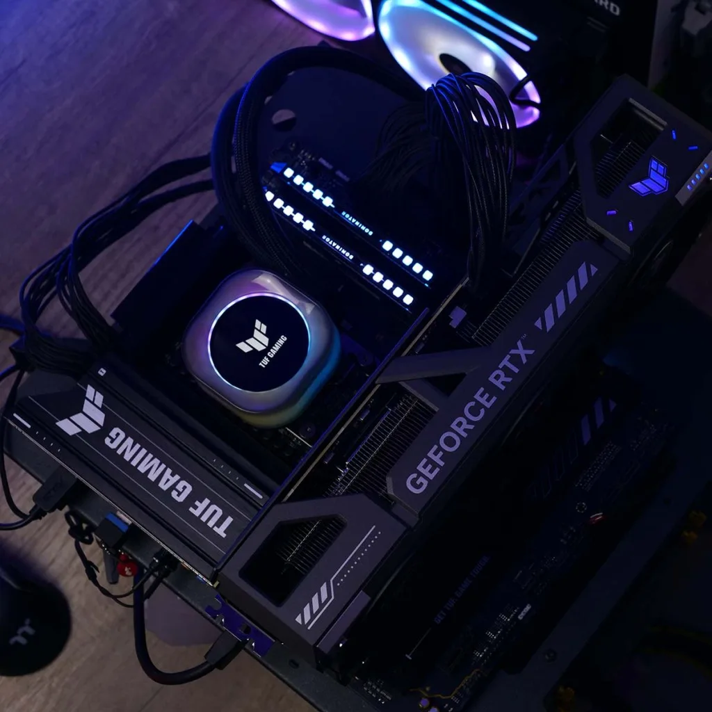 test TUF Gaming GeForce RTX 5080 OC 01