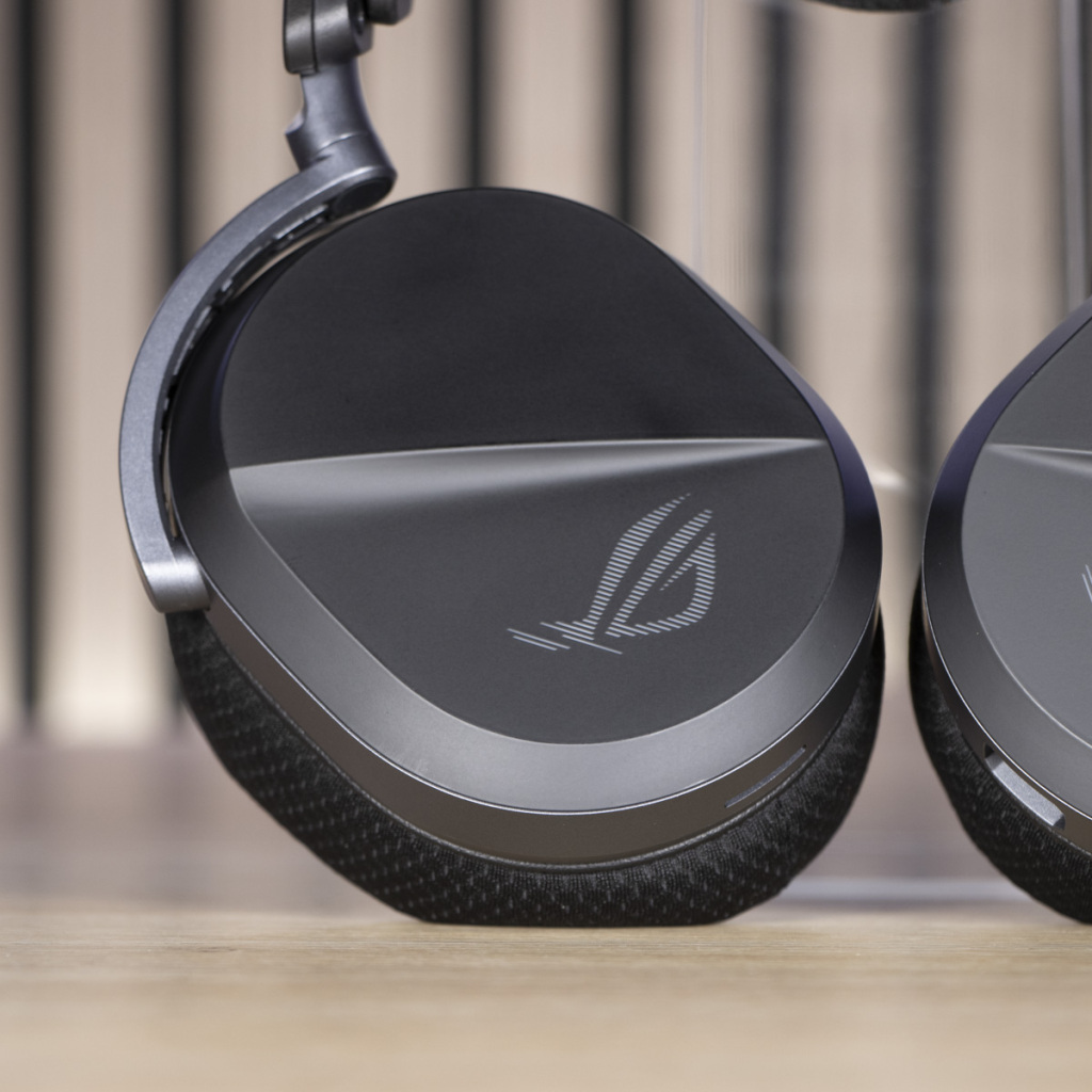 ASUS ROG PELTA rtotation 2