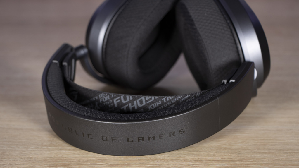 ASUS ROG PELTA vue 3