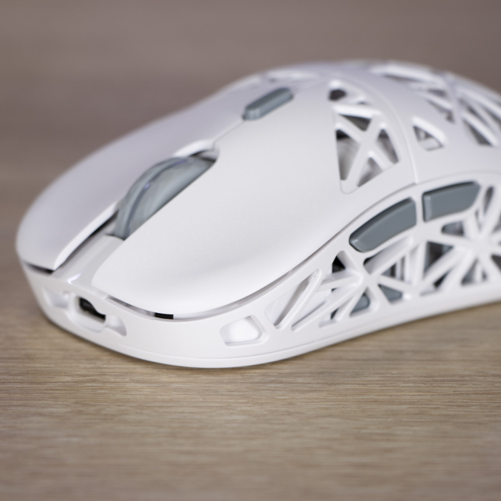 ENDORFY LIV Plus Wireless Onyx White bouton principal