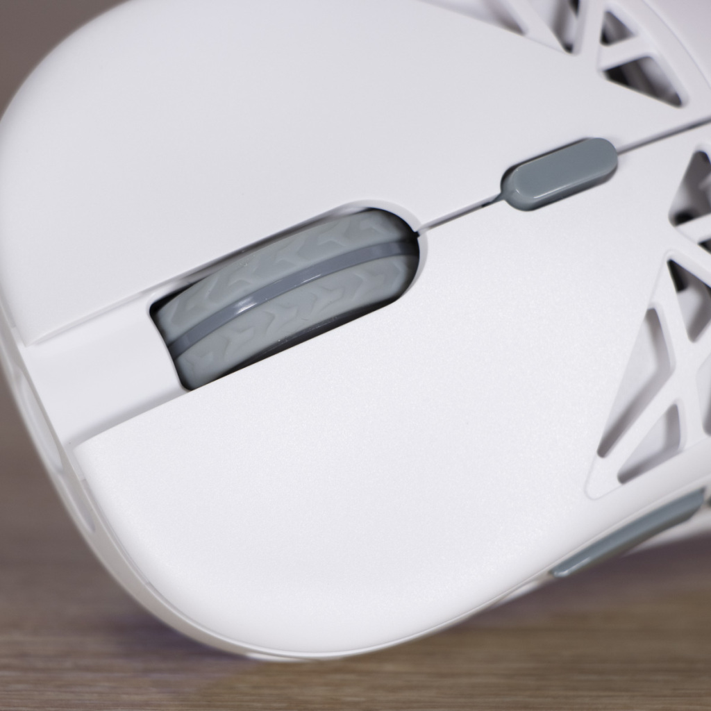 ENDORFY LIV Plus Wireless Onyx White molette bouton central