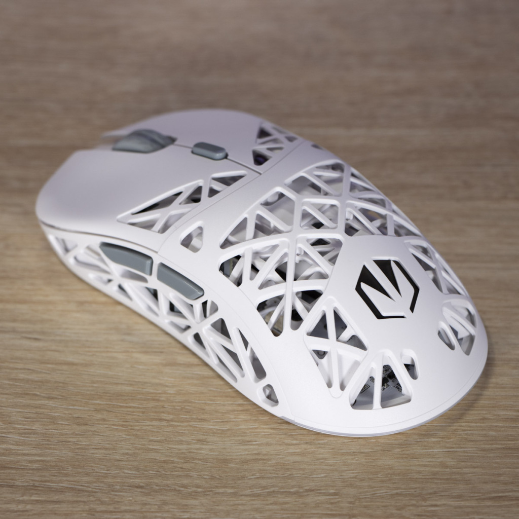 ENDORFY LIV Plus Wireless Onyx White trois quarts arrière