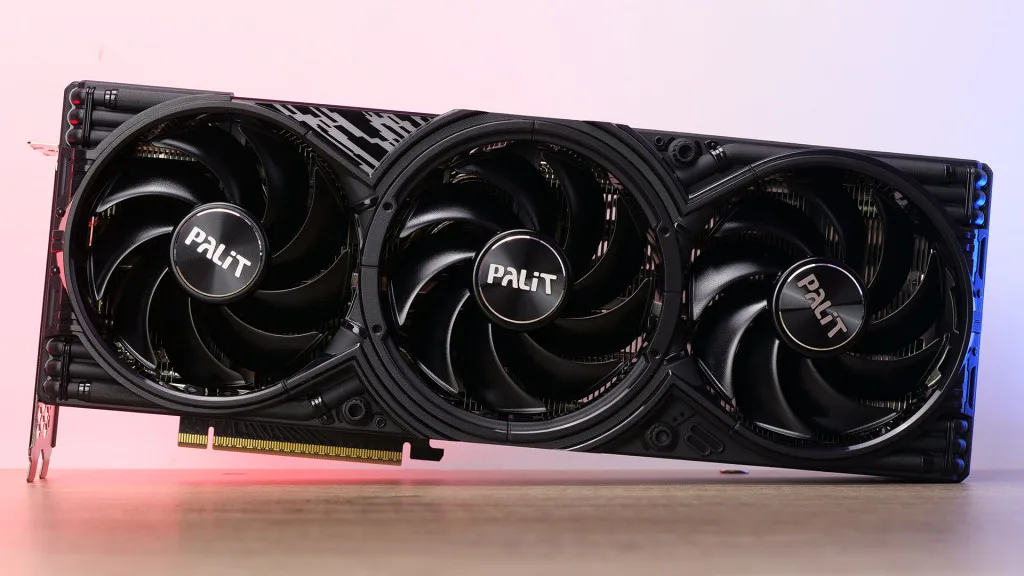 GeForce RTX 5070 GamingPro 01
