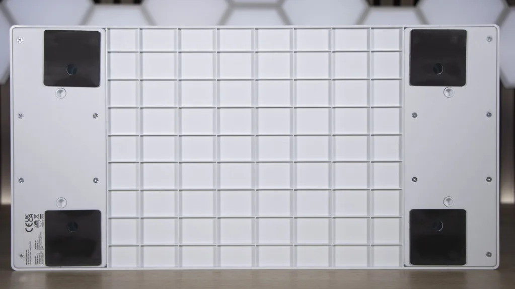 PHANTEKS Evolv X2 paroi inférieure