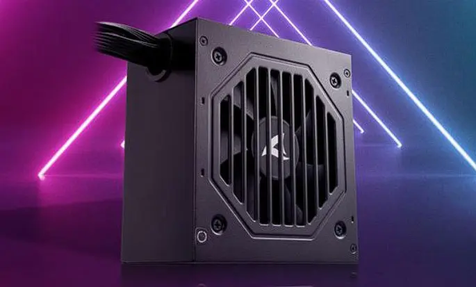Sharkoon Rebel P10 : alimentation ATX 3.1 certifiée Cybernetics 1 Sharkoon Rebel P10 Couv