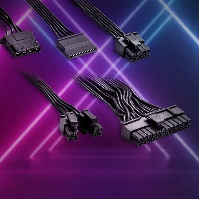 Sharkoon Rebel P10 : alimentation ATX 3.1 certifiée Cybernetics 4 Sharkoon Rebel P10 câbles plats