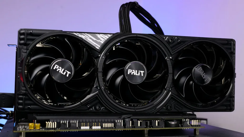 Test Palit GeForce RTX 5070 GamingPro oc 01