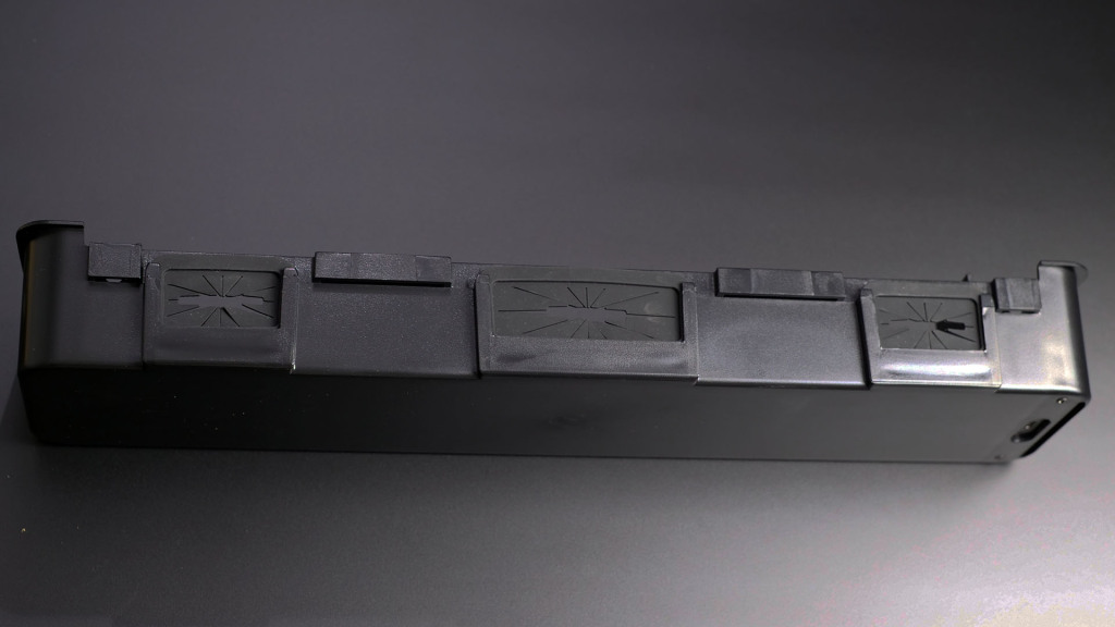 corsair platform4 elevate montage pannier écran