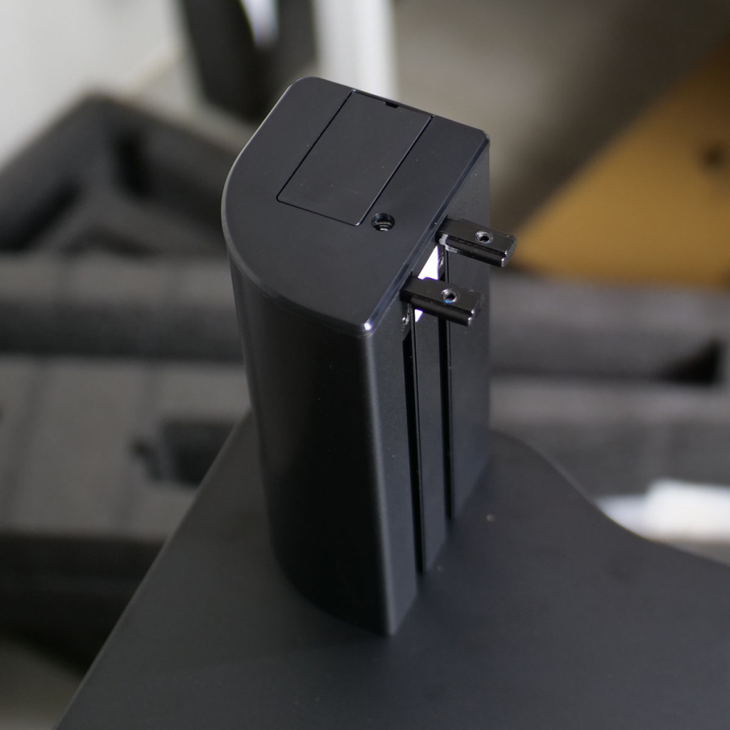 corsair platform4 elevate montage support rail écran
