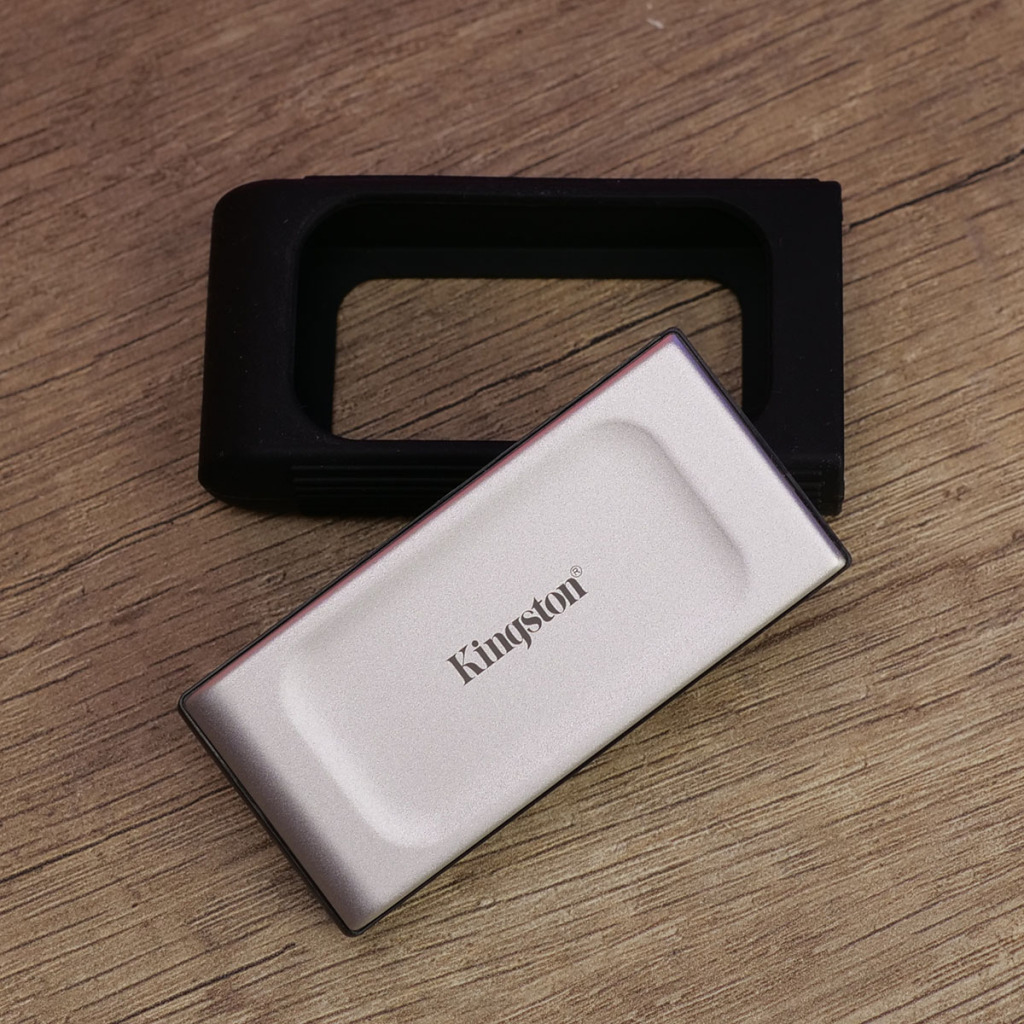 Test Kingston XS2000 : Un SSD portable toujours aussi rapide en 2025 8 kingston xs2000 1tb 03
