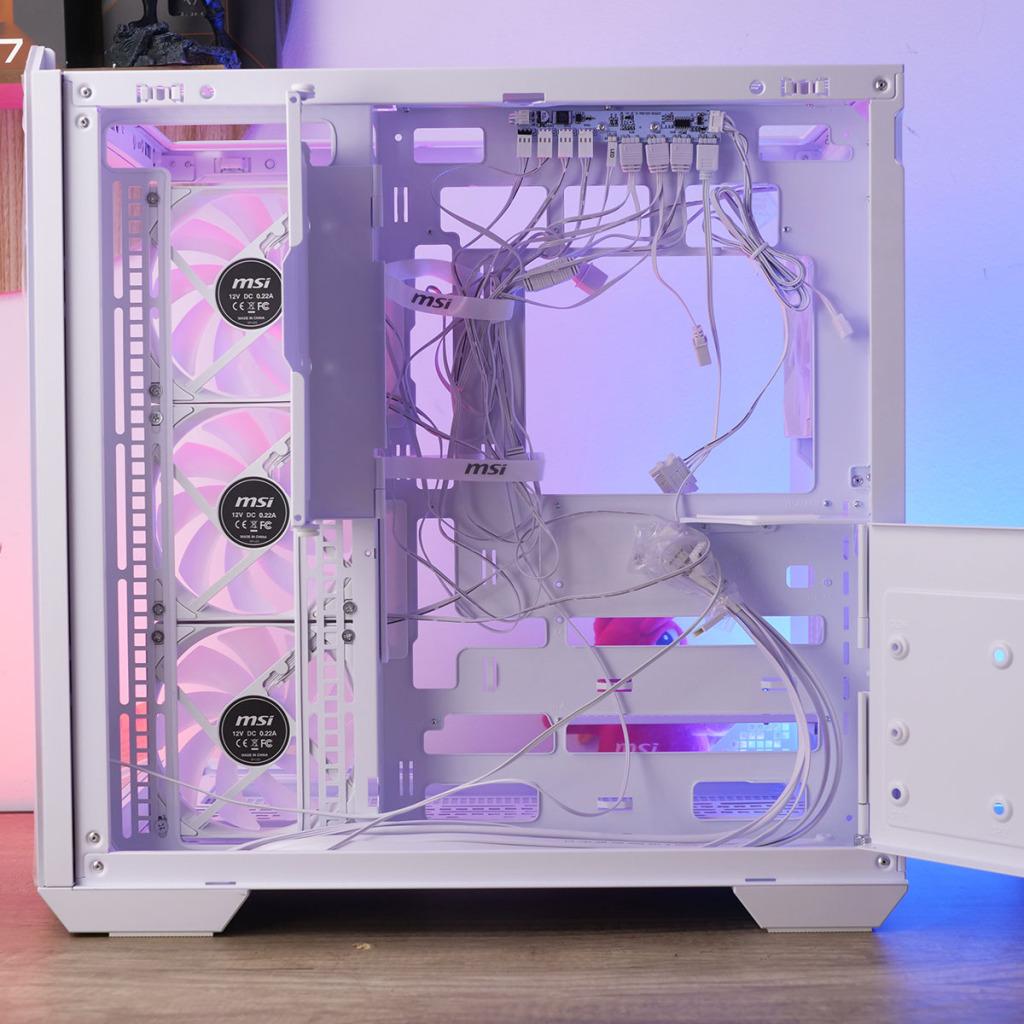 msi mag pano 100r pz white 02