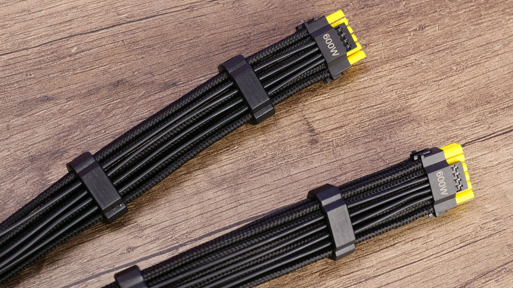 msi meg ai1600t pcie5 cables 03