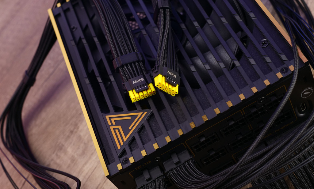 msi meg ai1600t pcie5 cables 12v 2x6