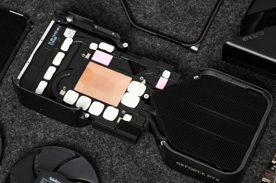 rtx 5070 fe cooler