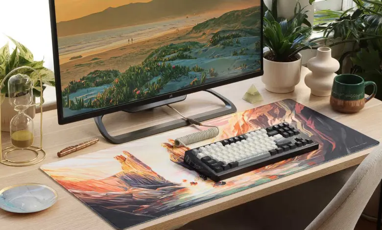 Drop présente le tapis de bureau Le Seigneur des Anneaux Argonath 1 Drop Le Seigneur des Anneaux Argonath Couv