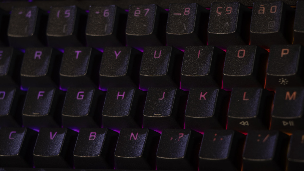 HyperX Alloy Rise 75 RGB (4)