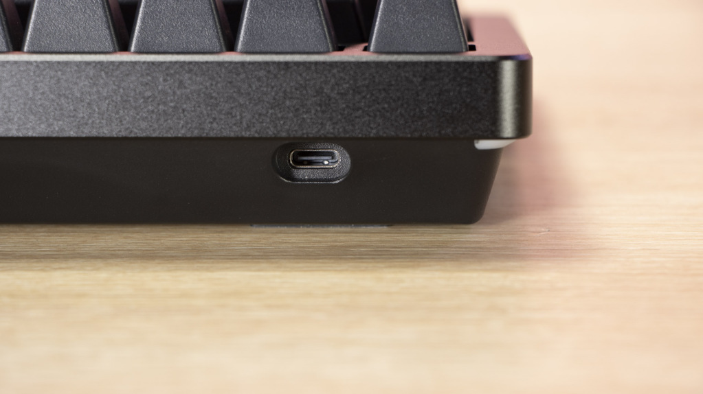 HyperX Alloy Rise 75 prise USB C