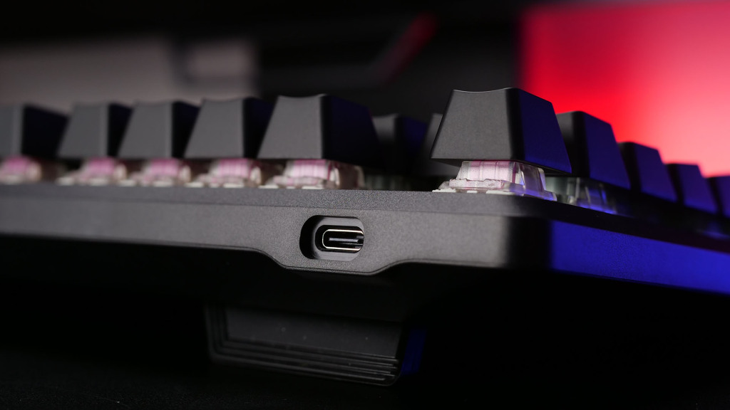 K70 PRO TKL usb c 01