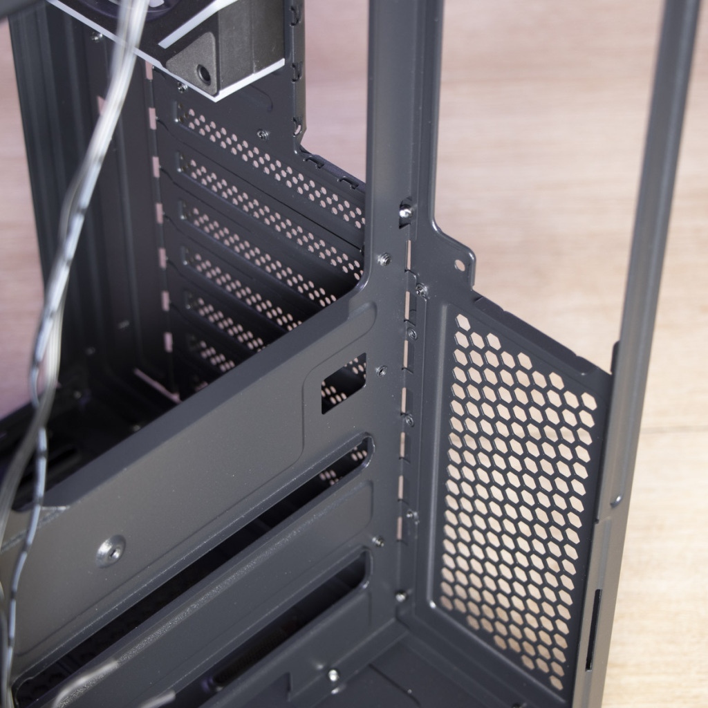 RAIJINTEK ATREUS support alimentation