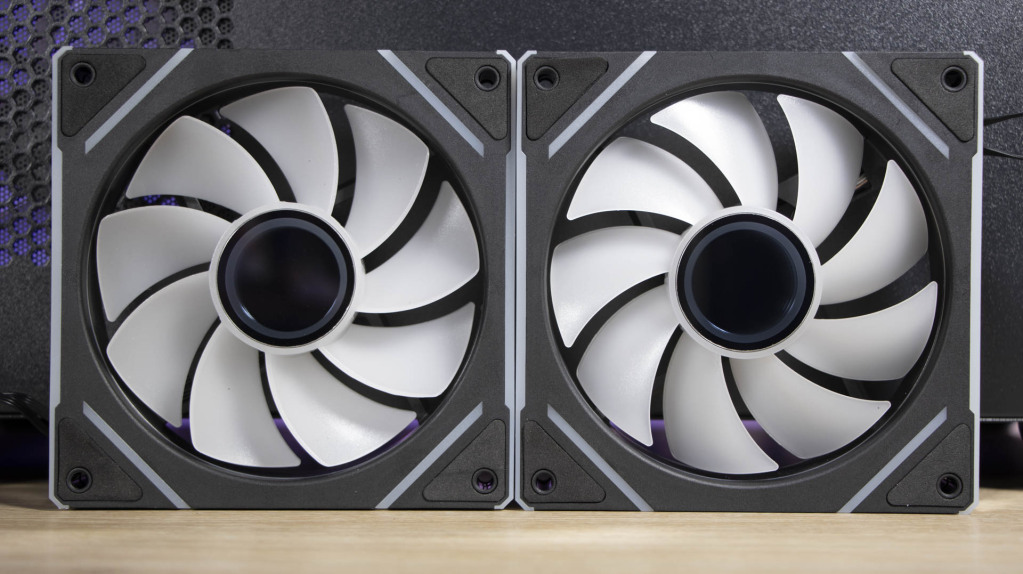 RAIJINTEK ATREUS ventilateur avant