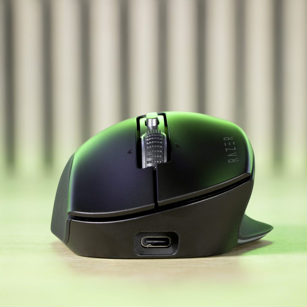 RAZER Pro Click V2 face