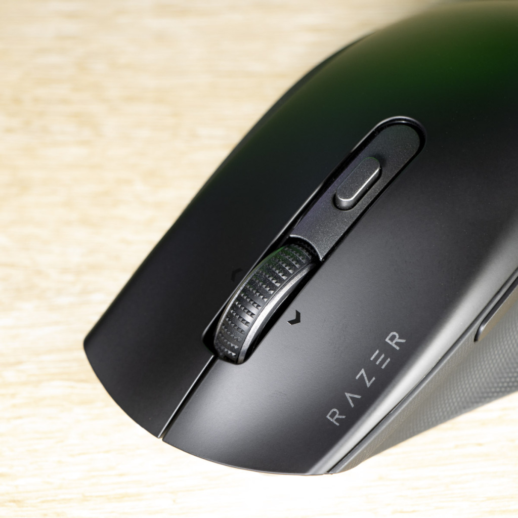 RAZER Pro Click V2 molette