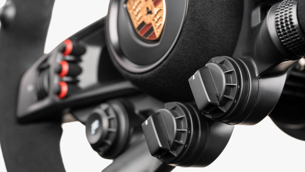 Fanatec présente le volant CSL Elite Porsche Vision GT 3 Volant Fanatec CSL Elite Porsche Vision GT switches