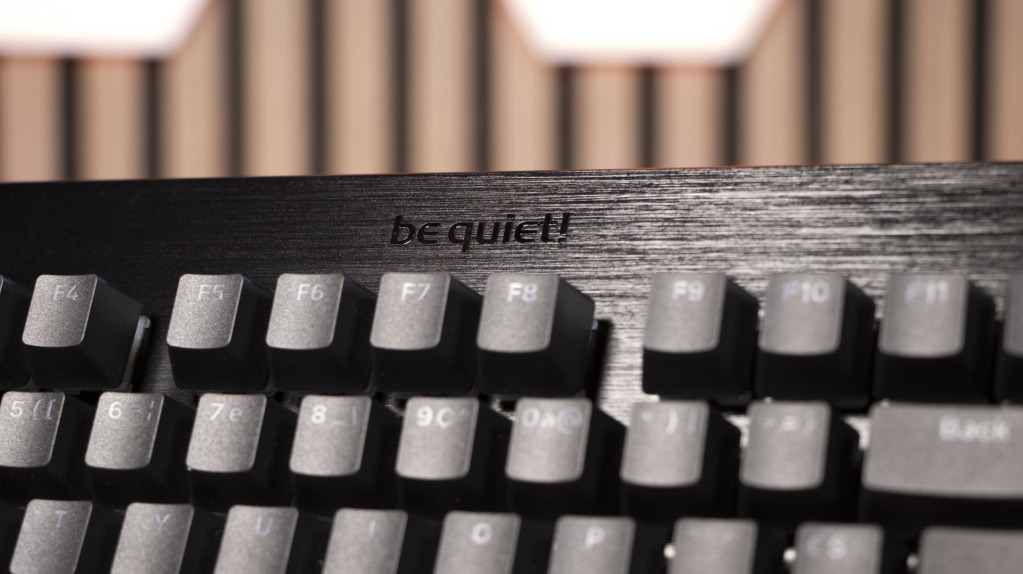 be quiet! Dark Mount inscription
