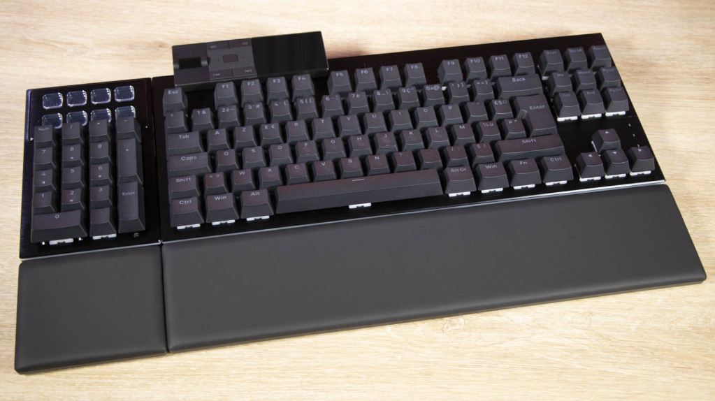 be quiet! Dark Mount rendu global gauche