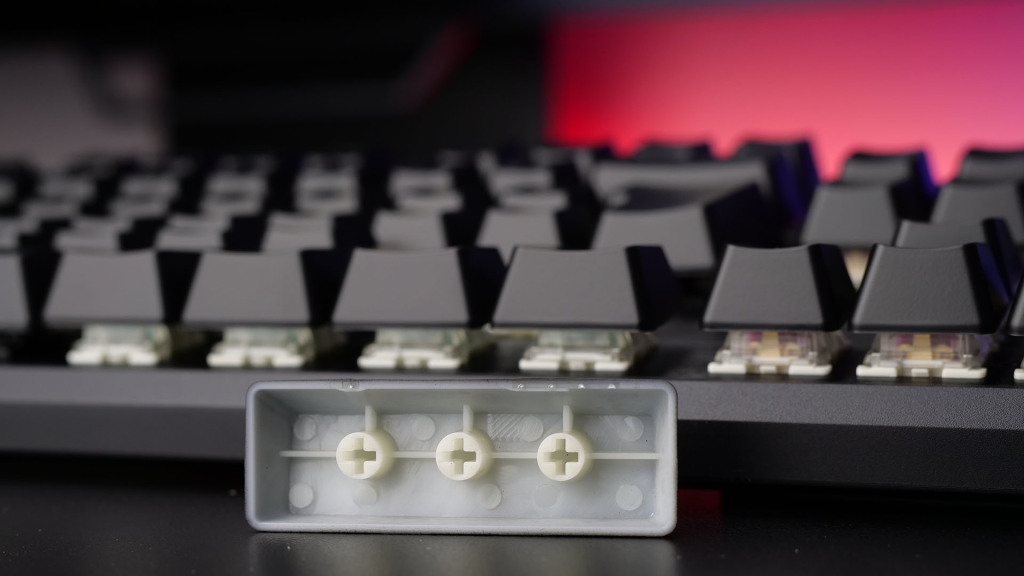 k70 pro tkl touches abs peint