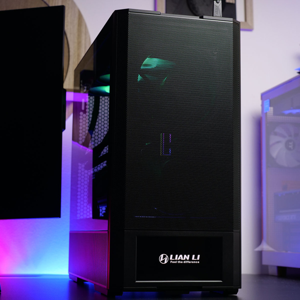 lancool 207 digital LCD 01