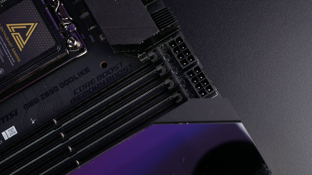 meg z890 godlike 03