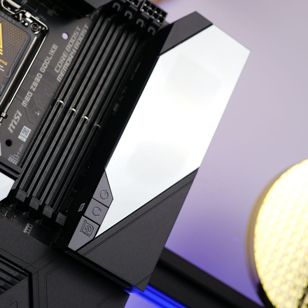 meg z890 godlike Dynamic Dashboard III 01