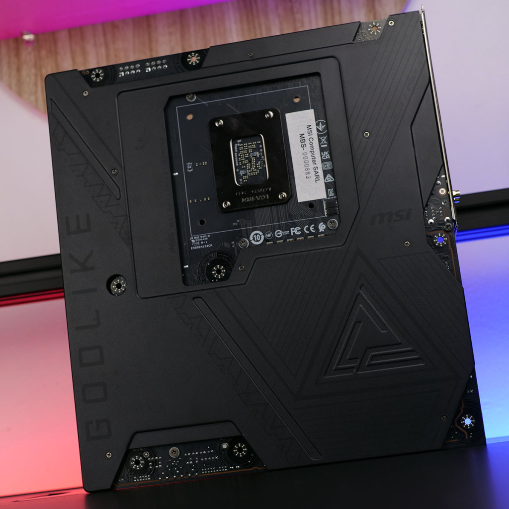 meg z890 godlike backplate