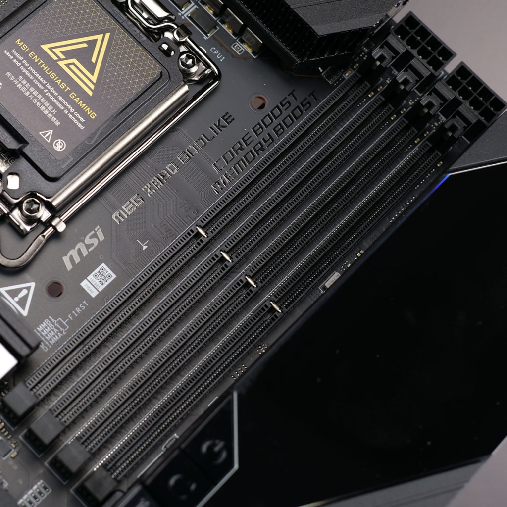 meg z890 godlike ddr5 slots