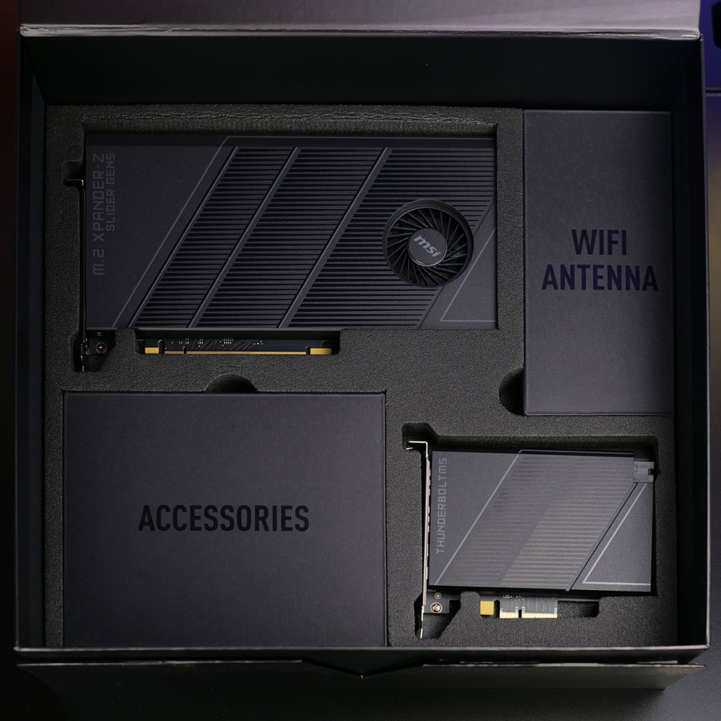 meg z890 godlike unboxing bundle 01