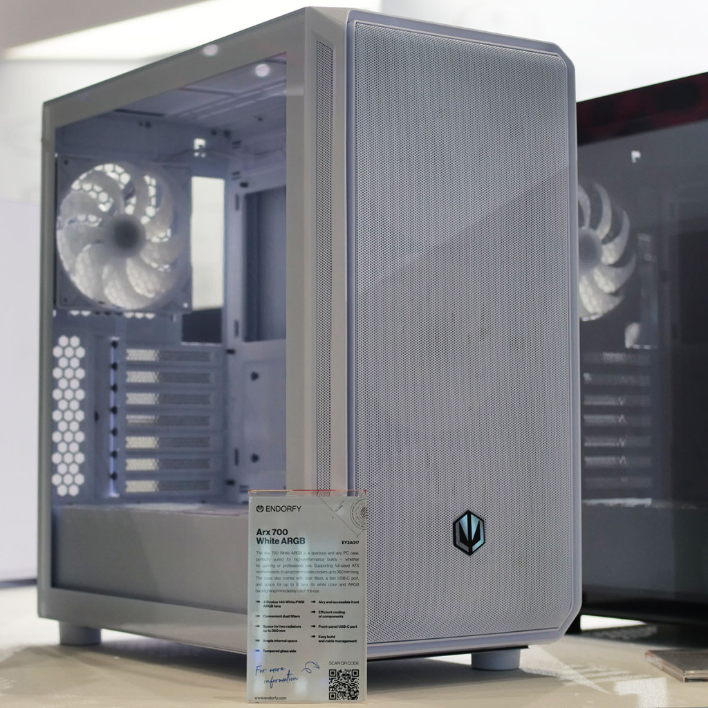 Endorfy présente ses futurs boîtiers PC au Computex 2025 : du blanc, du panoramique et du compact 2 Arx 700 White ARGB 01
