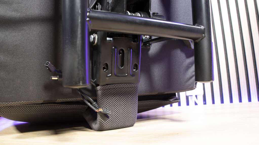 Cooler Master Synk X assemblage dossier assise fixation