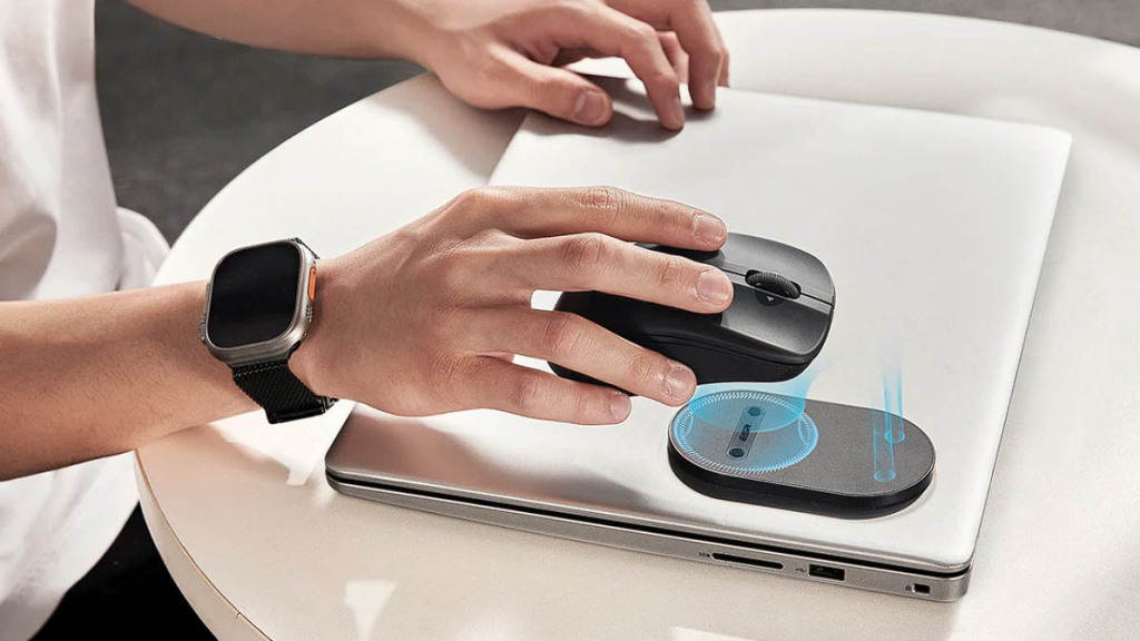 ESR MagMouse : une souris sans fil avec fixation magnétique 3 ESR MagMouse fixation