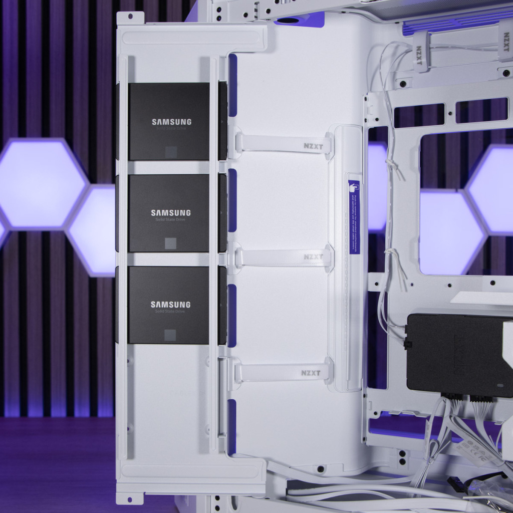 NZXT H9 Flow RGB+ support 4 SSD 1