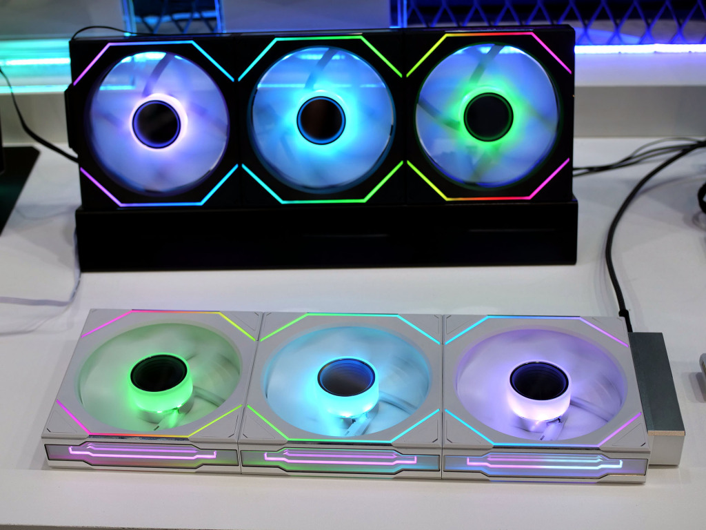 LIAN LI présente le ventilateur UNI FAN SL-INFINITY Wireless 2 UNI FAN SL INFINITY Wireless 01