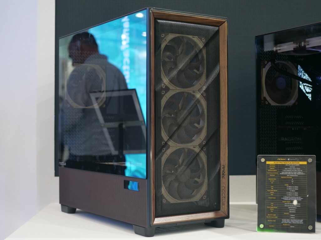 Antec impressionne au COMPUTEX 2025 avec le Nine Hundred et le Vortex View 10 antec flux pro noctua edition computex 2025