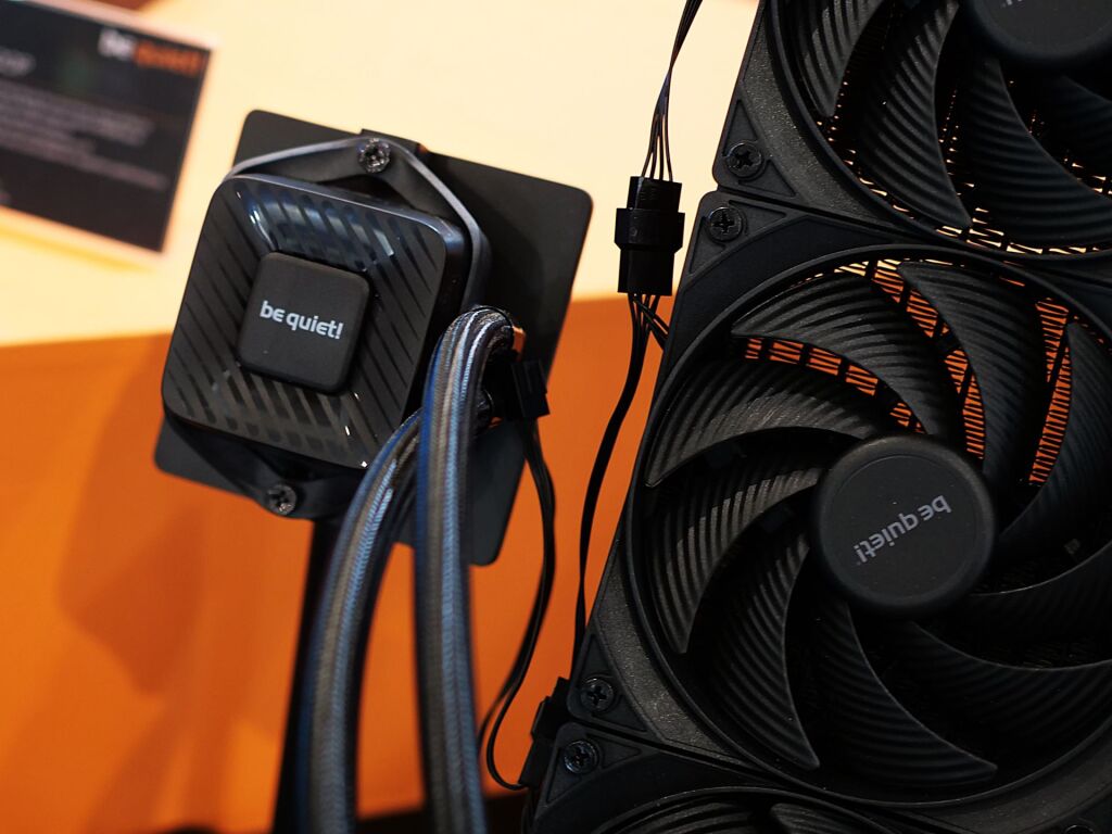 Nouveaux AIO Pure Loop 3 et 3 LX : be quiet! muscle son jeu au Computex 2025 10 be quiet pure loop 3 360 02